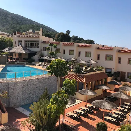 Albir Up Holidays * 阿尔比尔