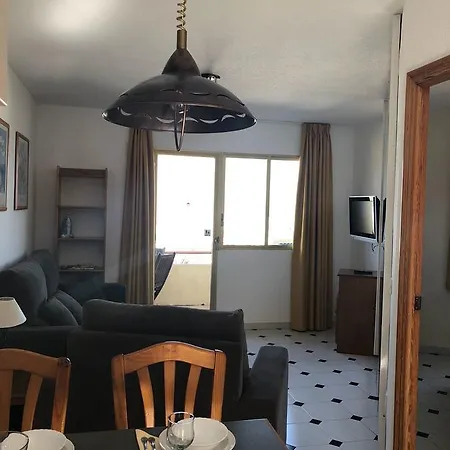 Albir Up Holidays 公寓式酒店